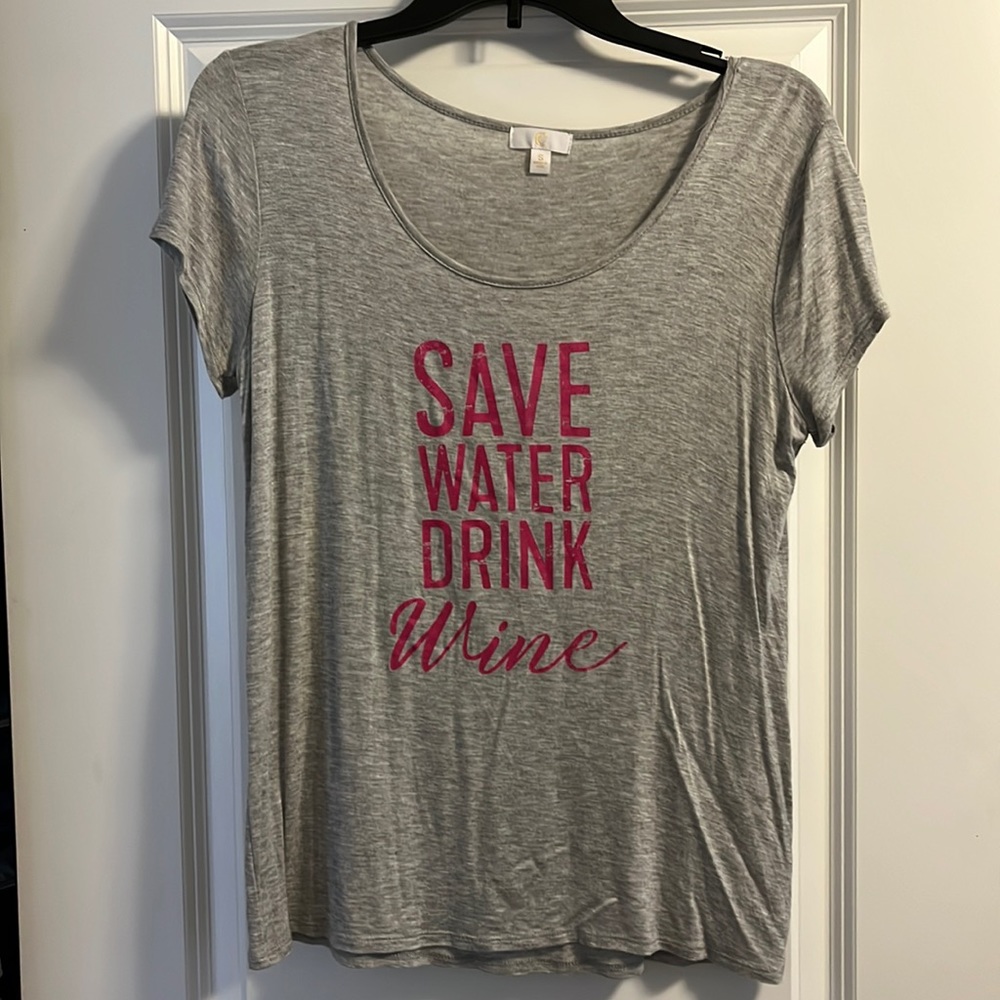 Distressed Writing Charming Charlie Drink Wine T-shirt Small